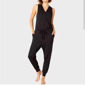 Beyond yoga comfortable jumpsuit. Wear with/without a shirt underneath.